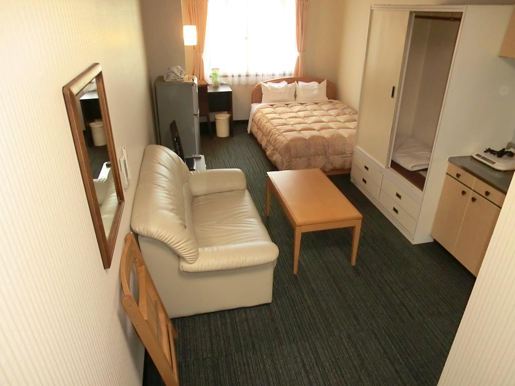 Weekly Uehonmachi Hotel Oszaka Kültér fotó
