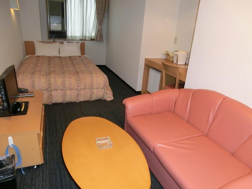 Weekly Uehonmachi Hotel Oszaka Kültér fotó
