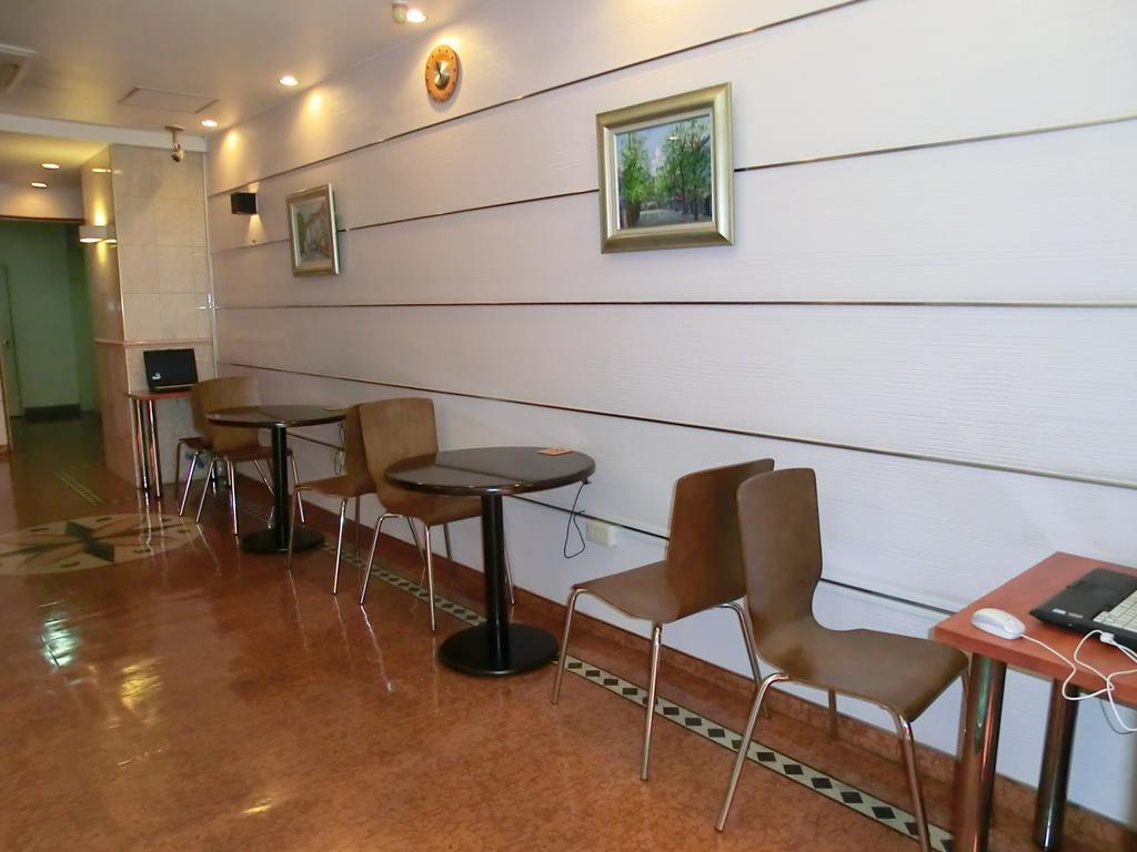 Weekly Uehonmachi Hotel Oszaka Kültér fotó
