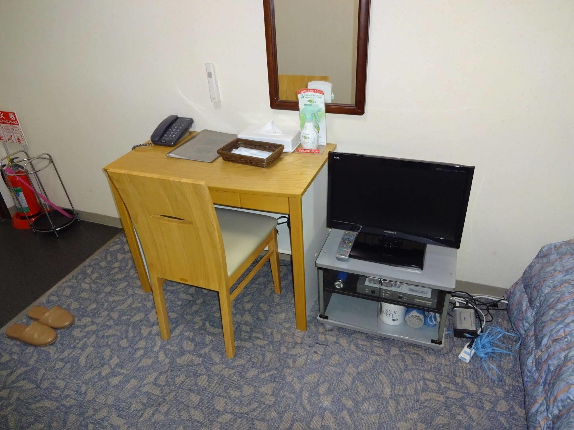 Weekly Uehonmachi Hotel Oszaka Kültér fotó