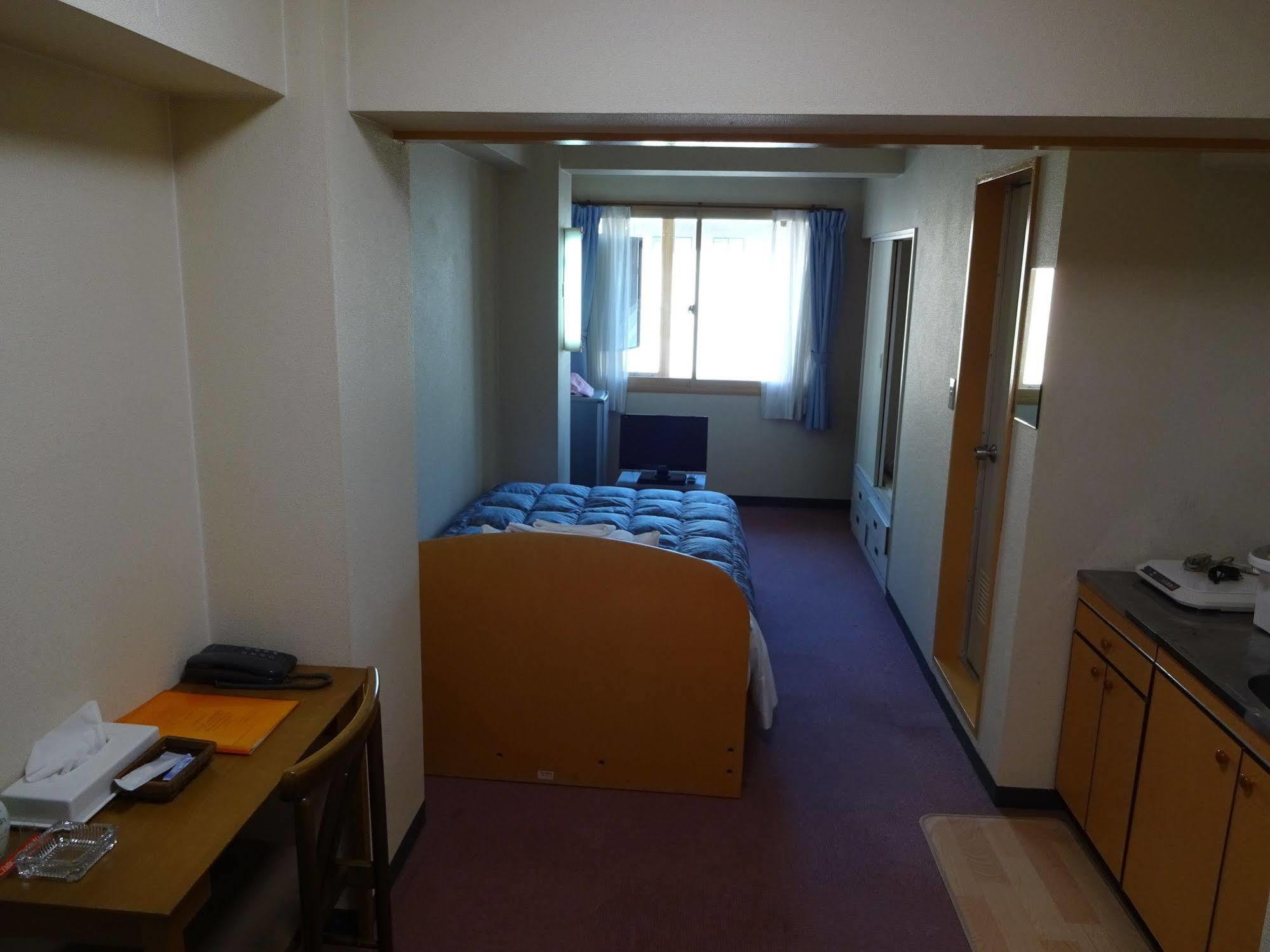 Weekly Uehonmachi Hotel Oszaka Kültér fotó