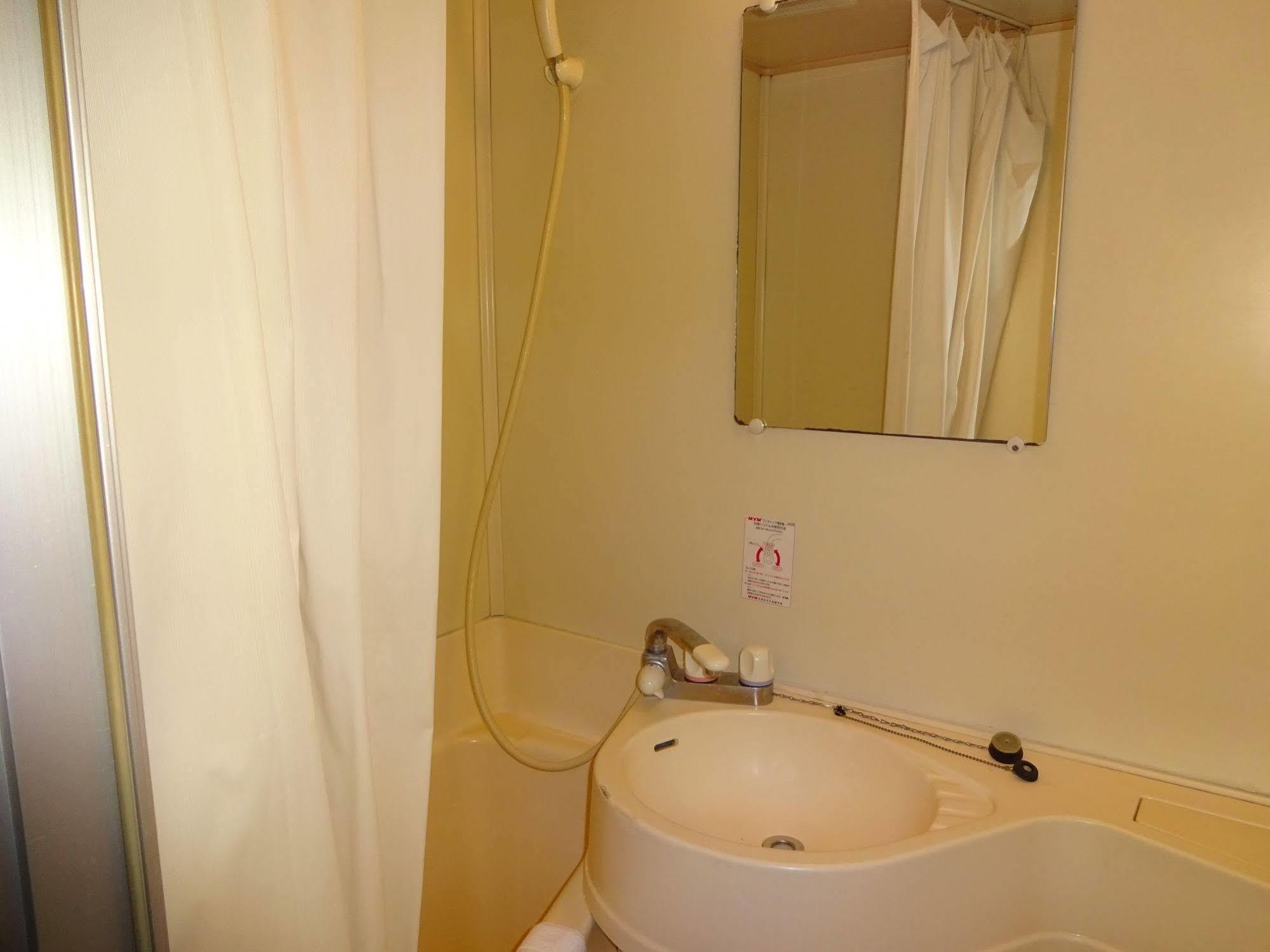 Weekly Uehonmachi Hotel Oszaka Kültér fotó